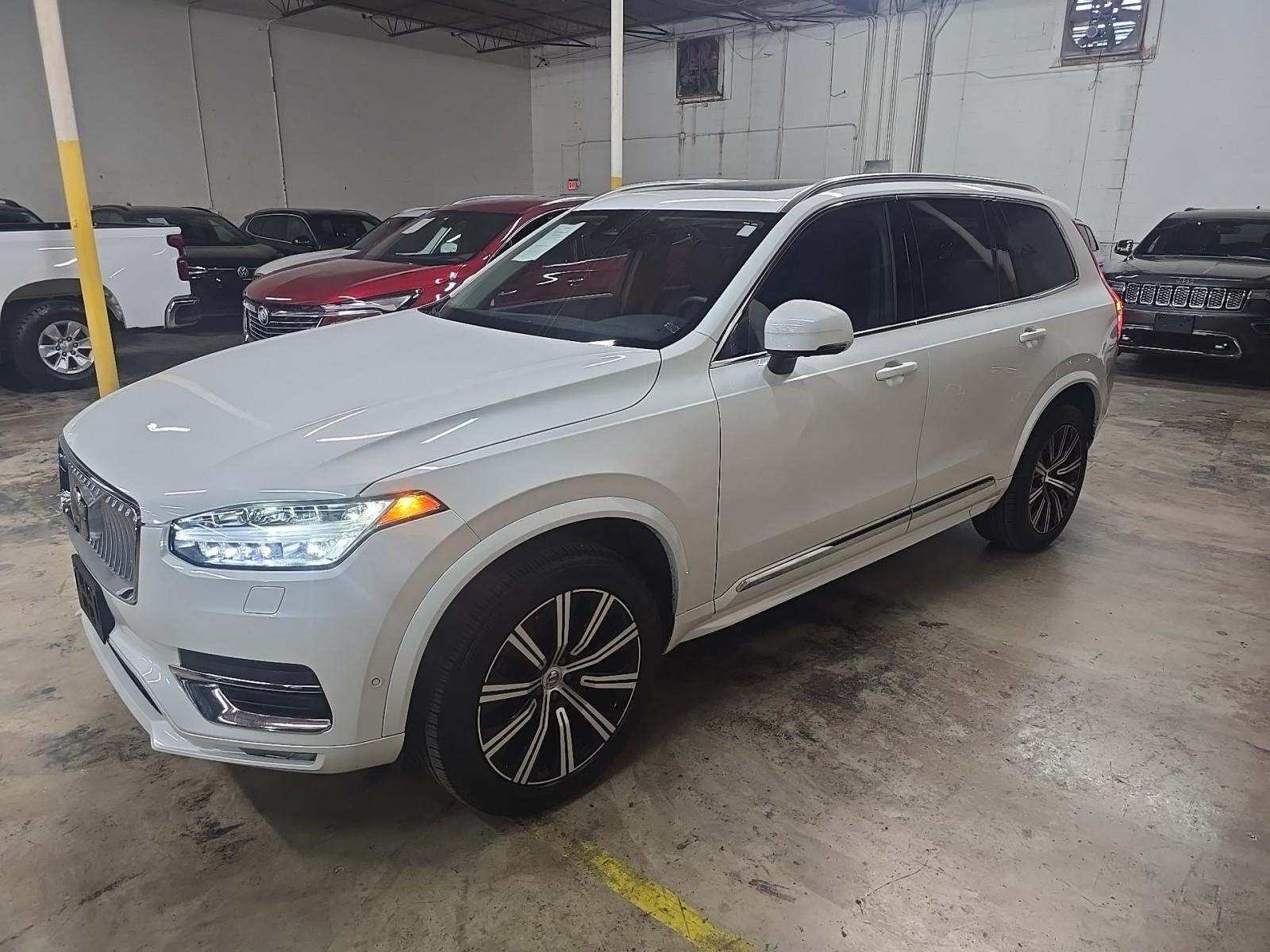 2025 Volvo XC90 B6 Plus AWD