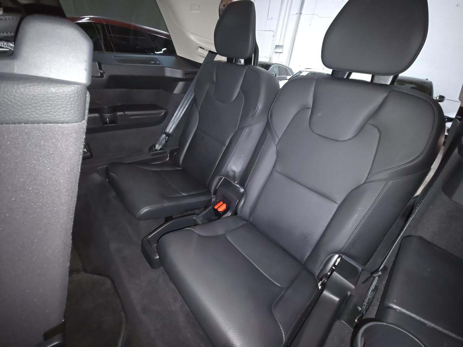 2025 Volvo XC90 B6 Plus AWD