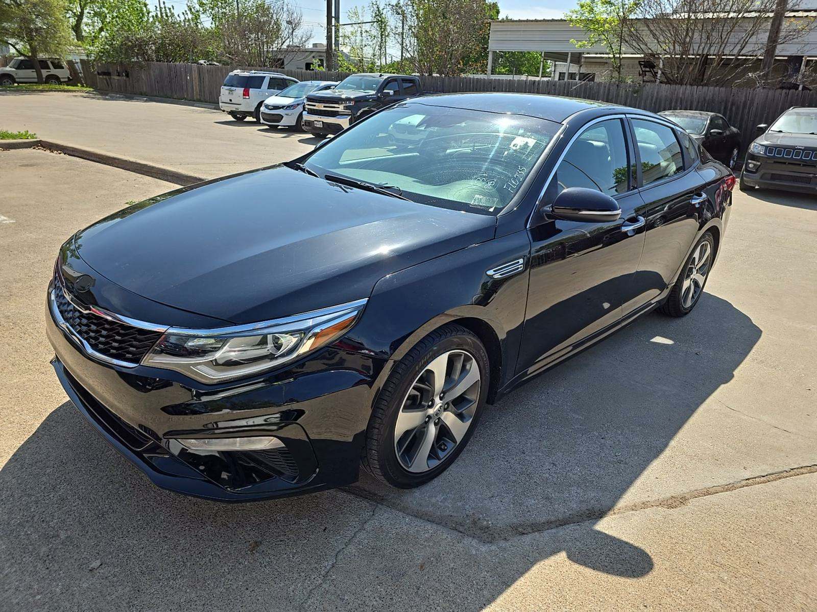 2019 Kia Optima S FWD