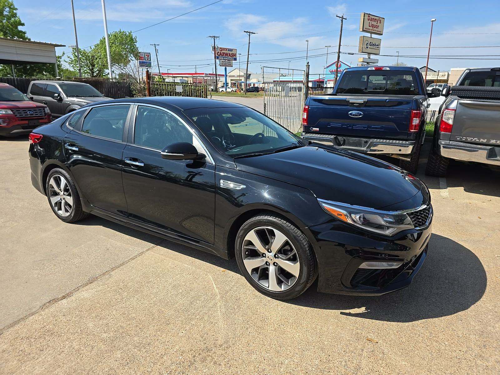 2019 Kia Optima S FWD