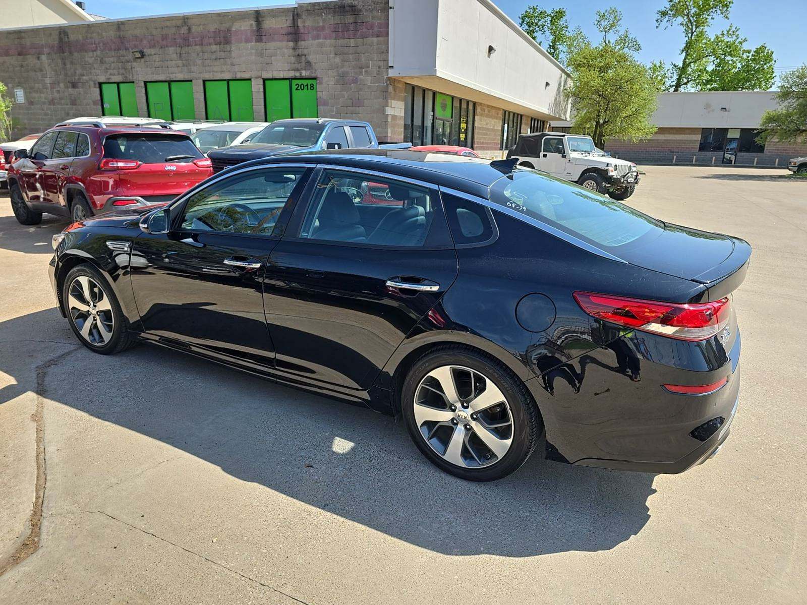 2019 Kia Optima S FWD