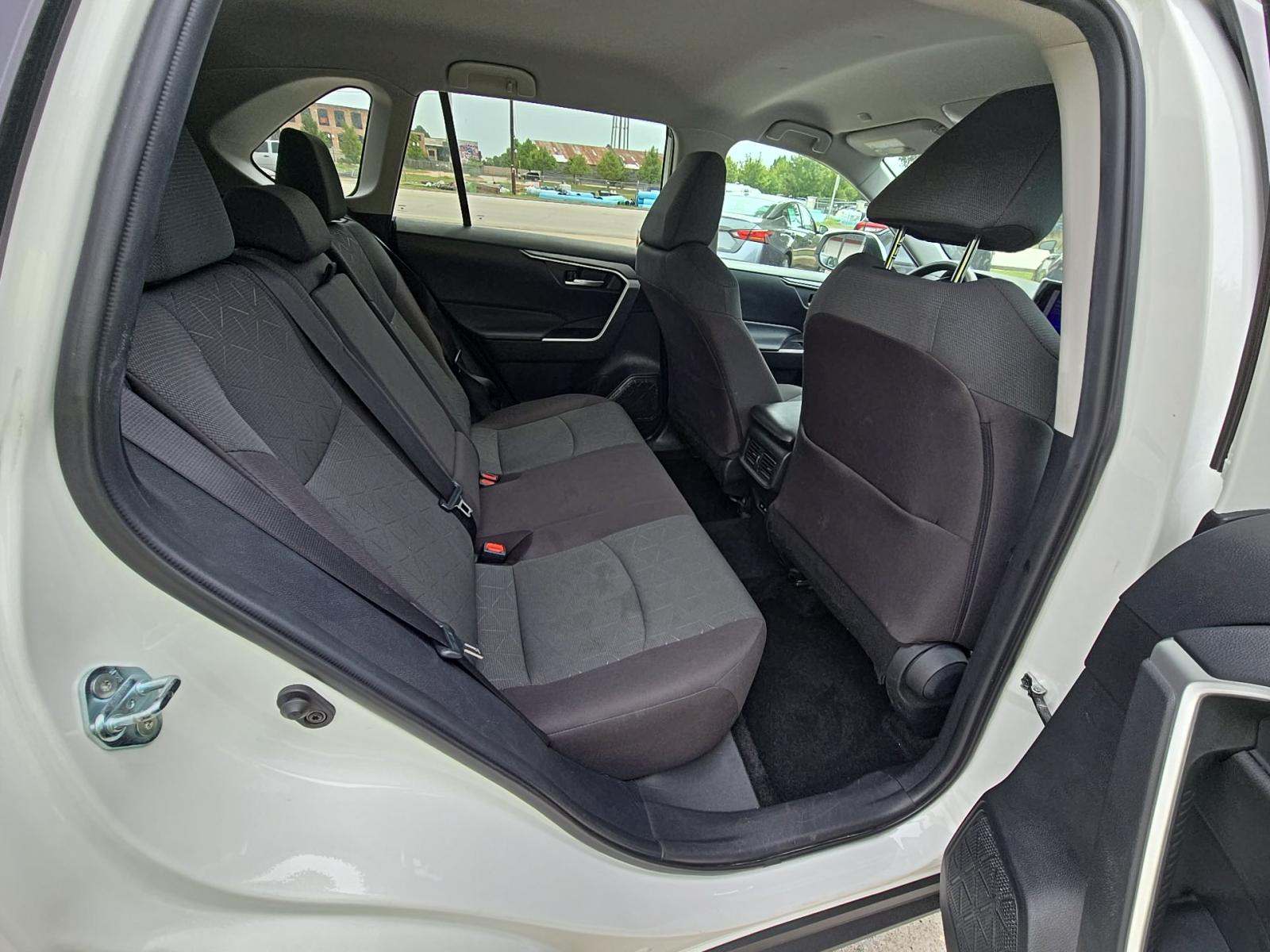 2024 Toyota RAV4 XLE AWD