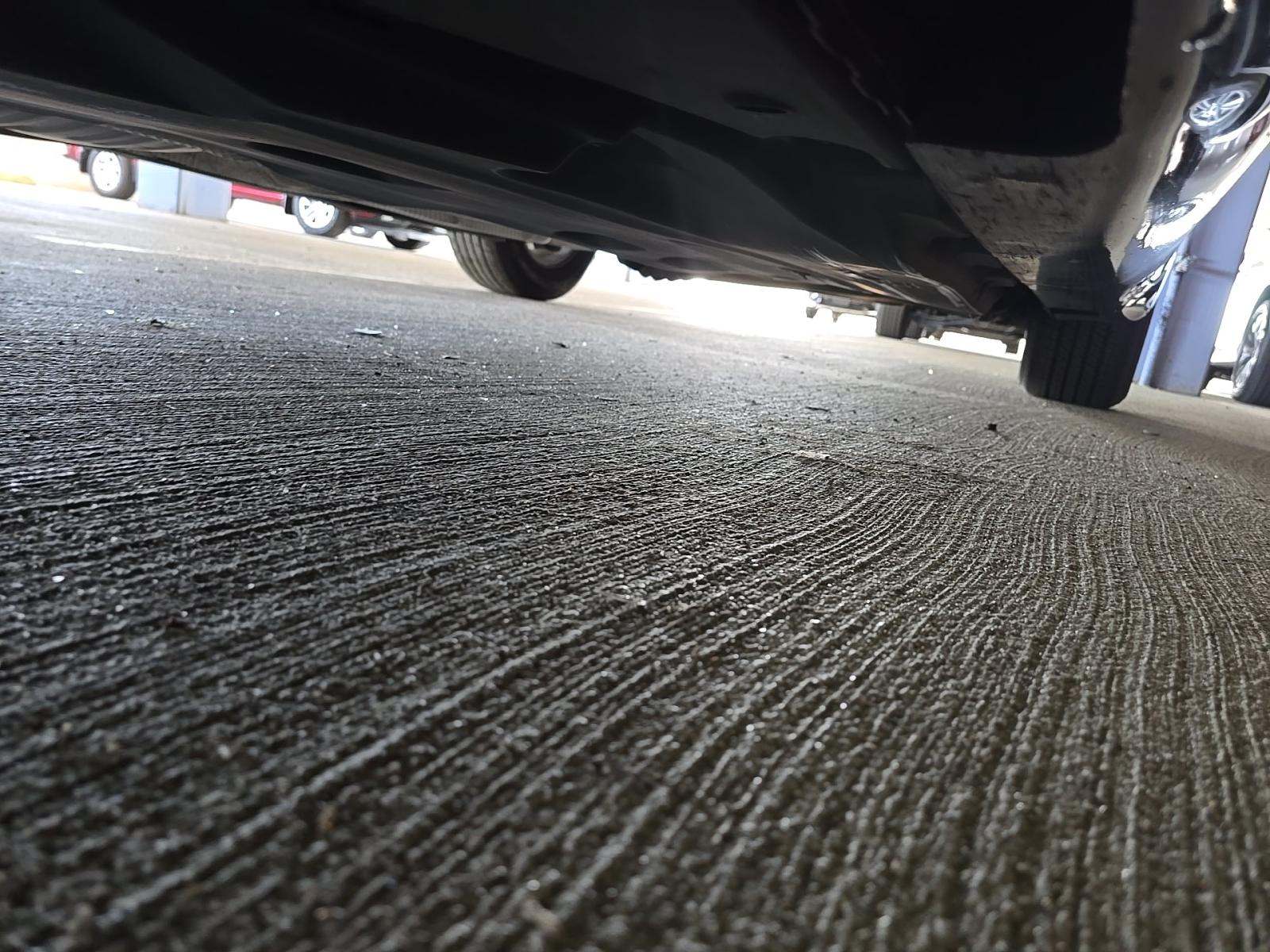 CHRYSLER VOYAGER - 7