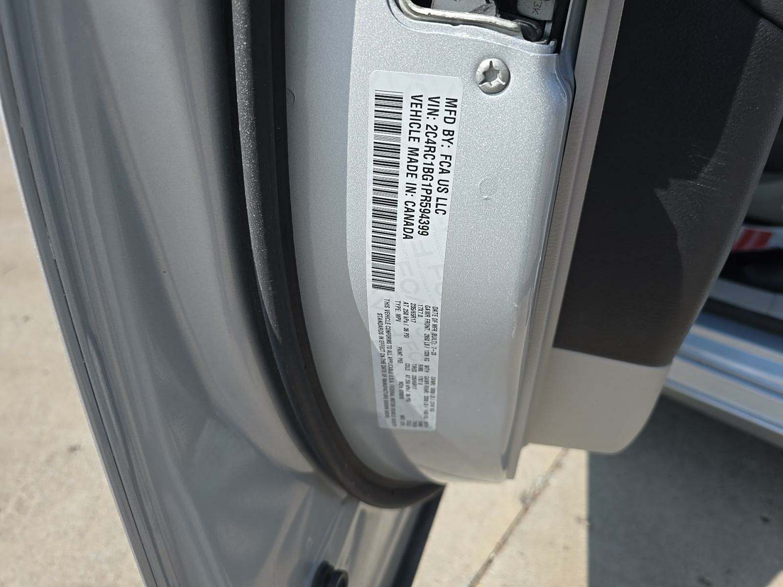 2023 Chrysler Pacifica Touring L FWD