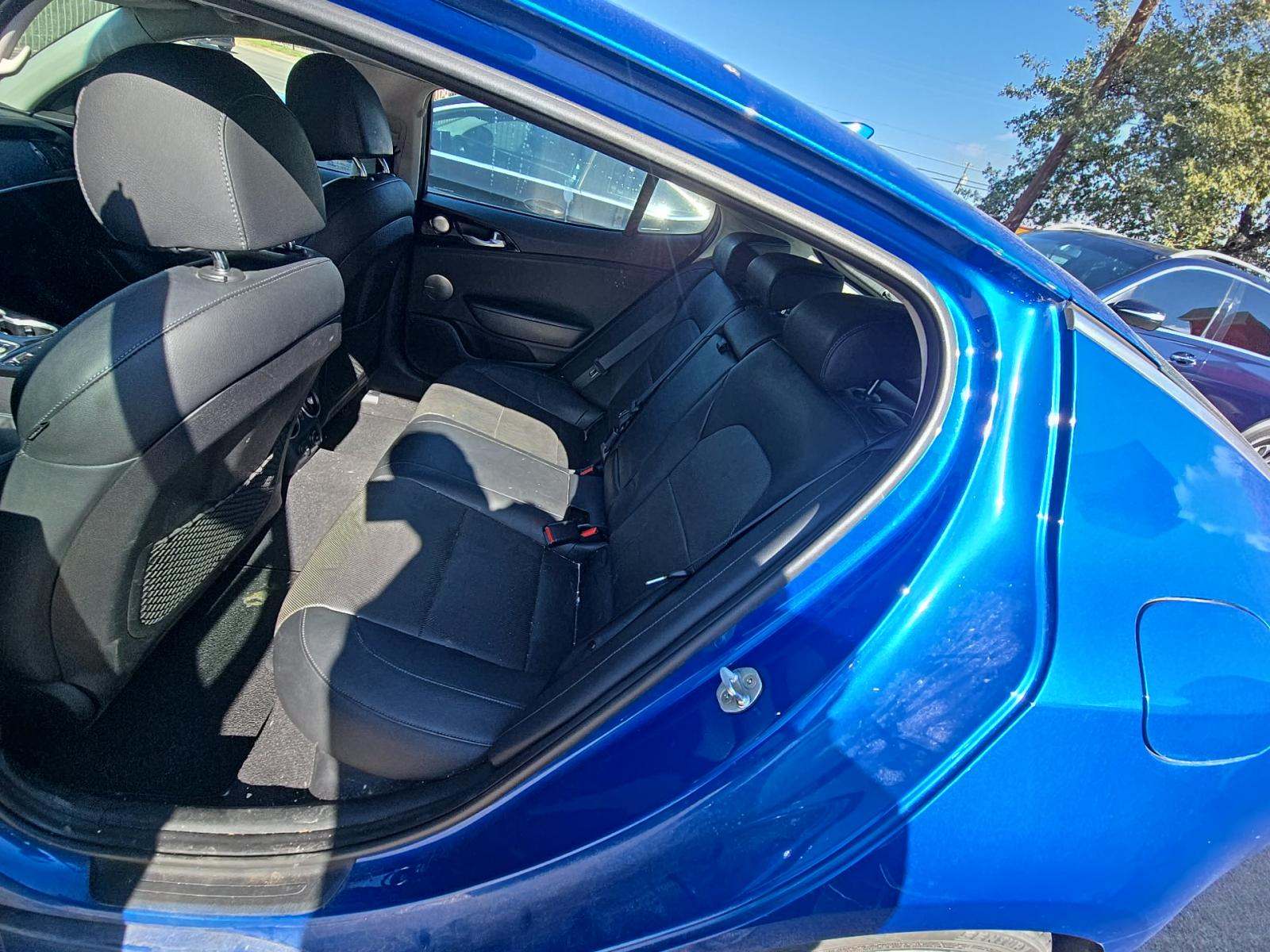 2018 Kia Stinger Premium RWD