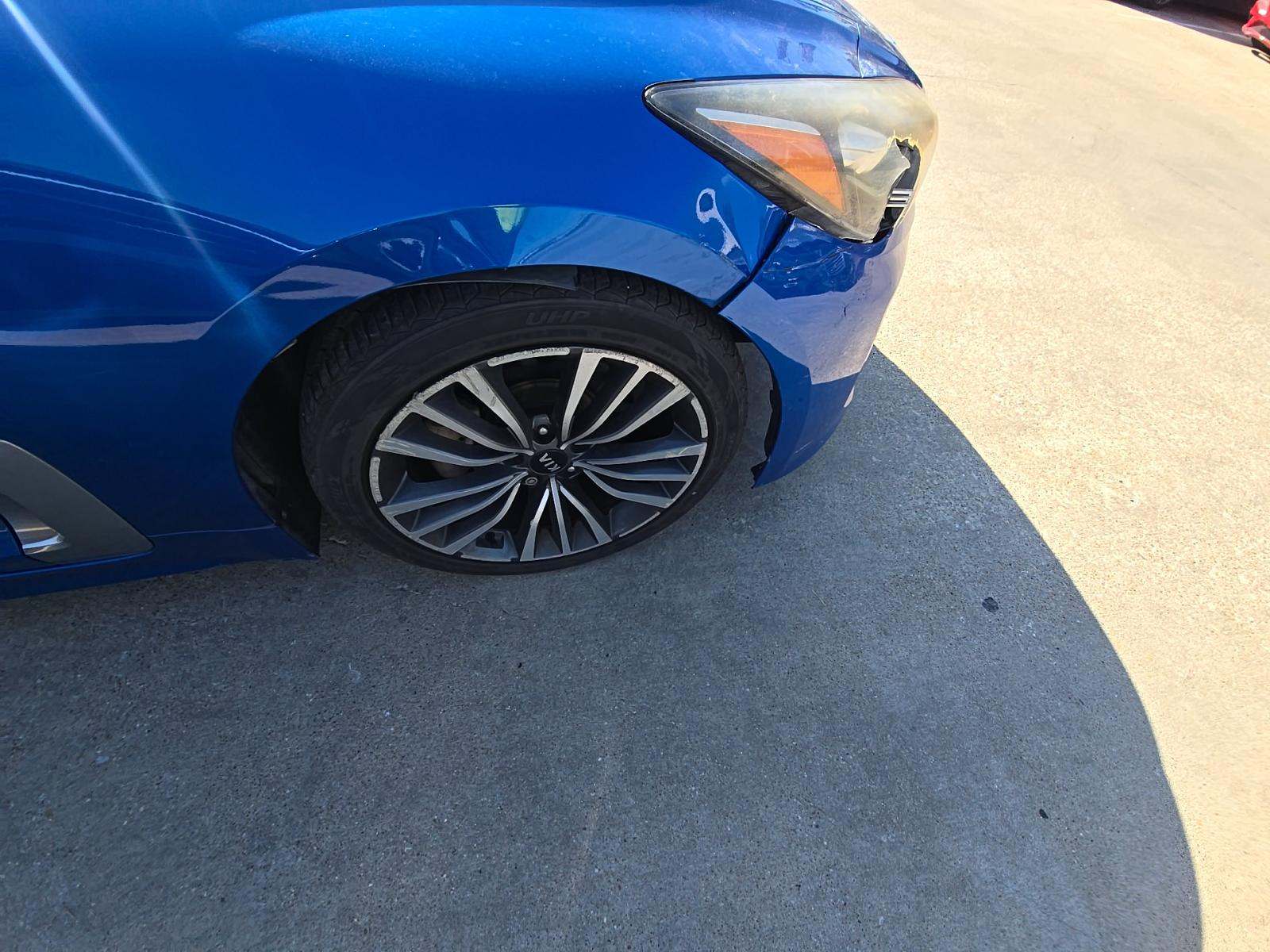 2018 Kia Stinger Premium RWD