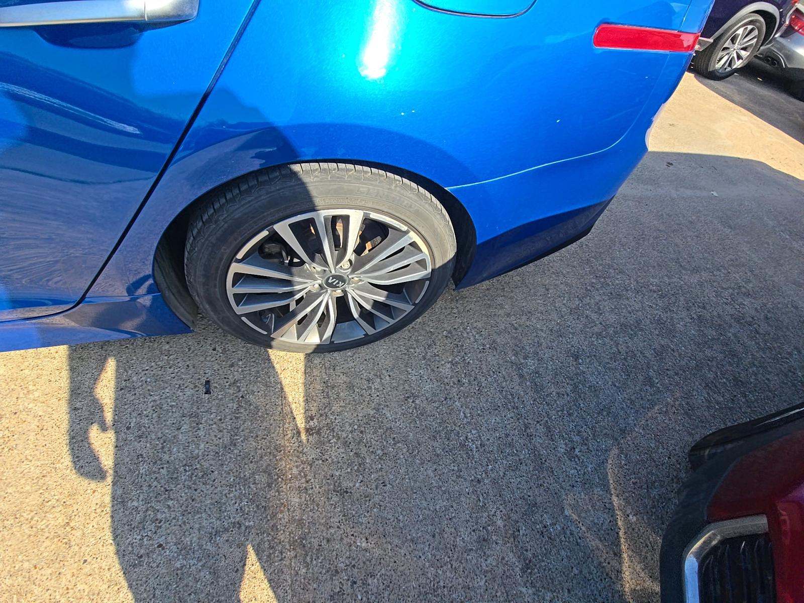 2018 Kia Stinger Premium RWD