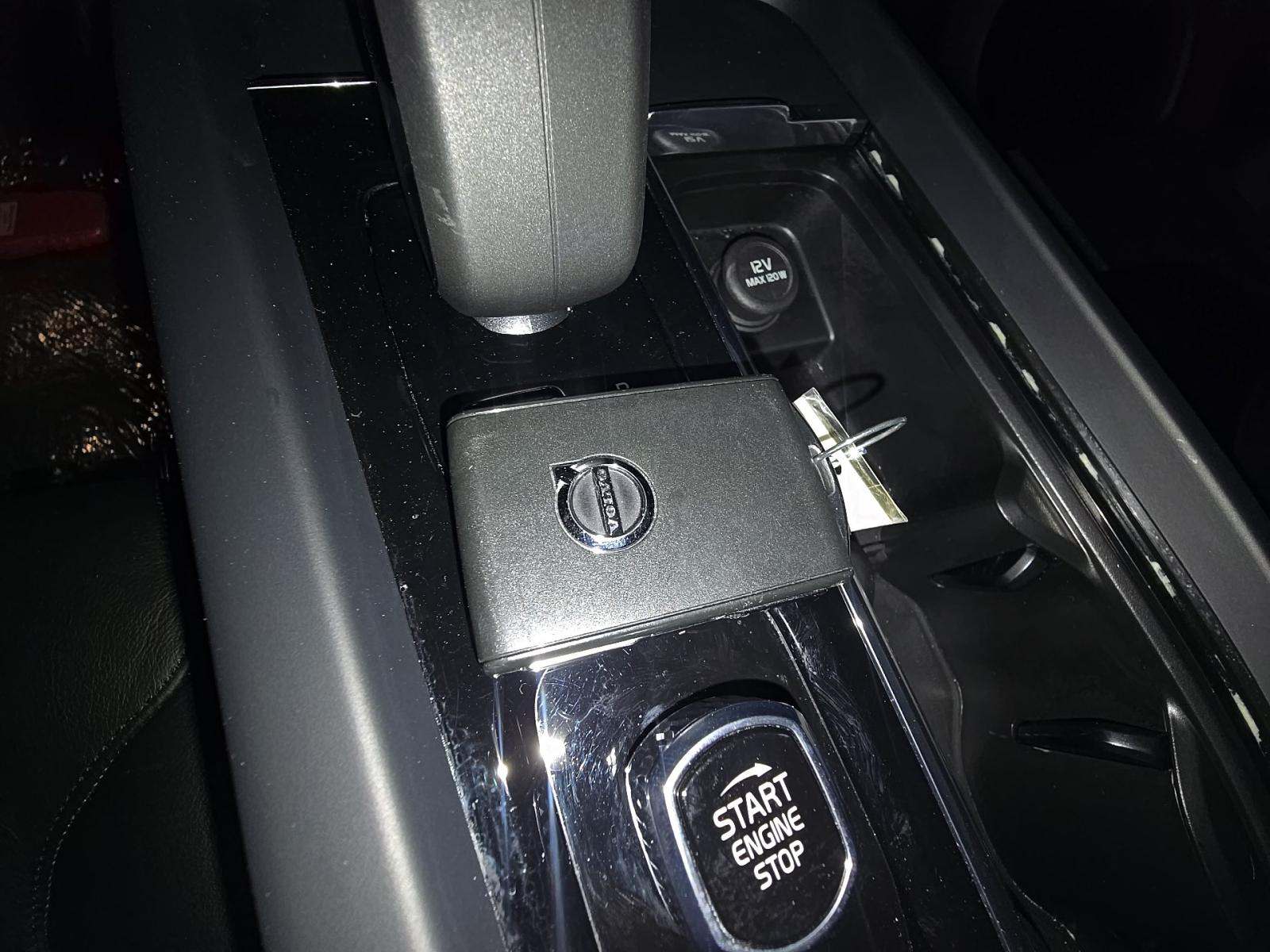 2025 Volvo S60 B5 Core AWD