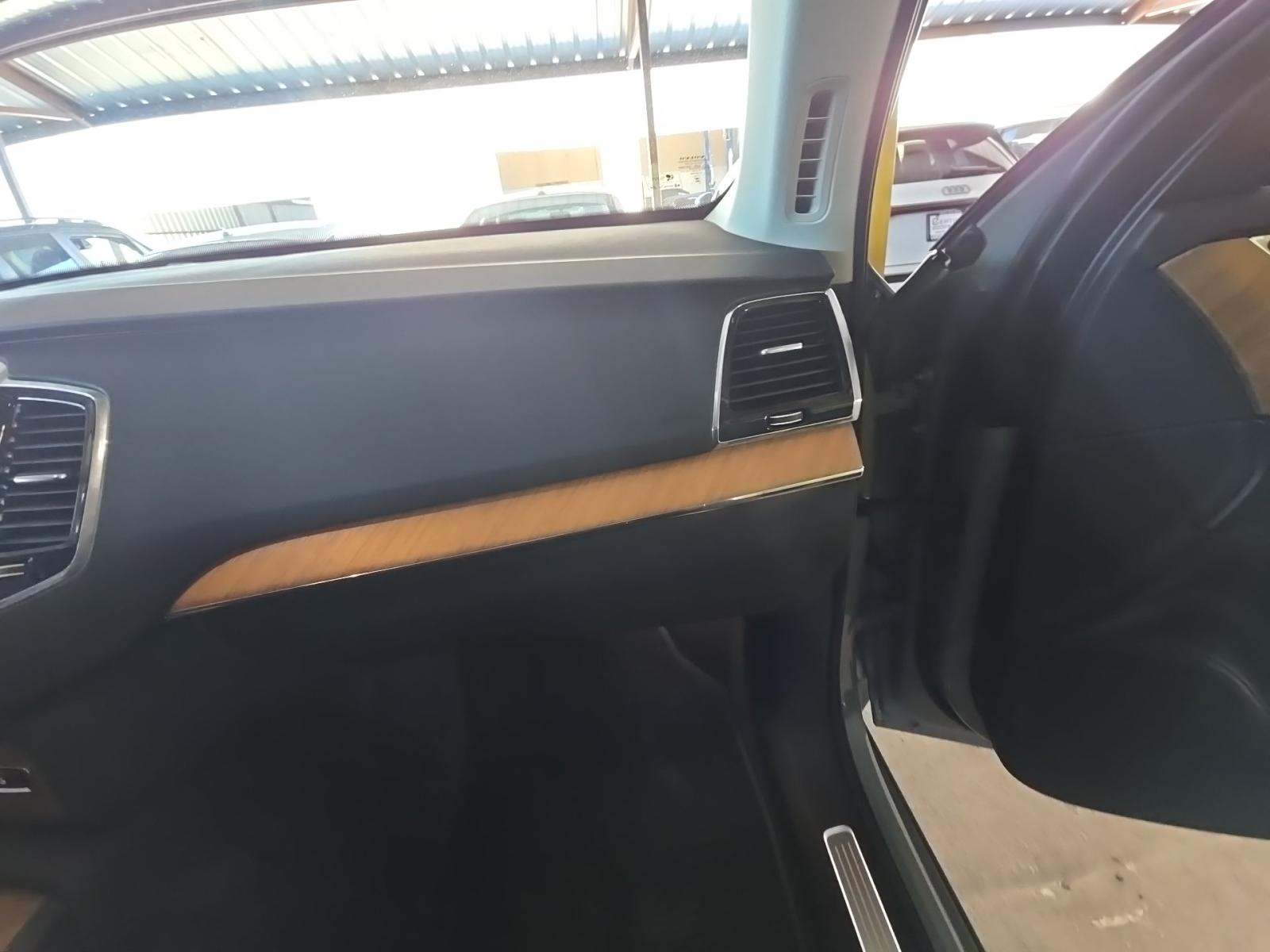 2025 Volvo XC90 B6 Ultra AWD