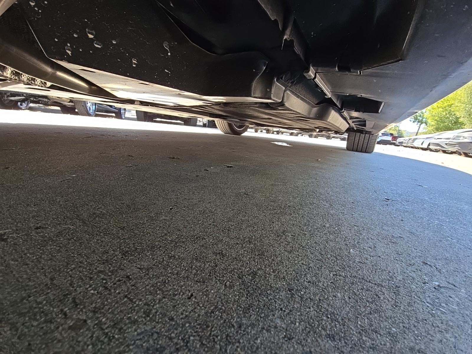 2025 Toyota Camry SE FWD