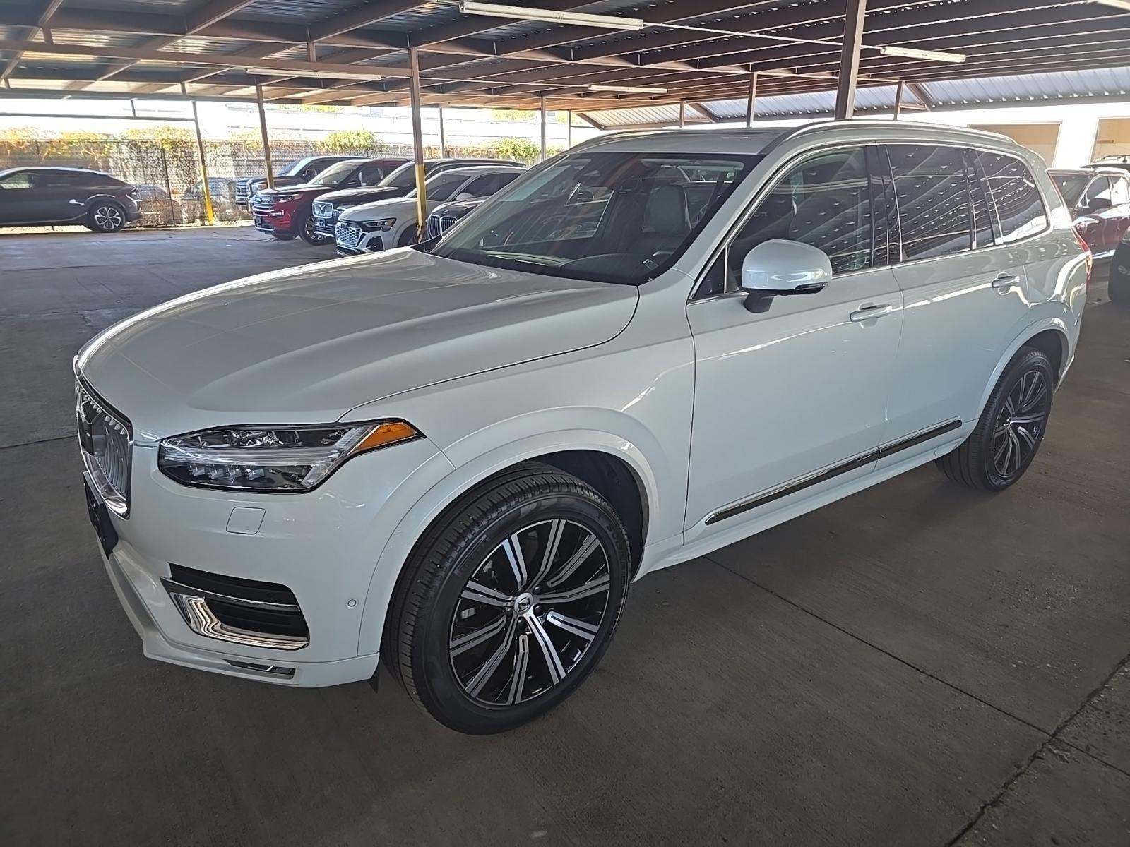 2025 Volvo XC90 B6 Plus AWD