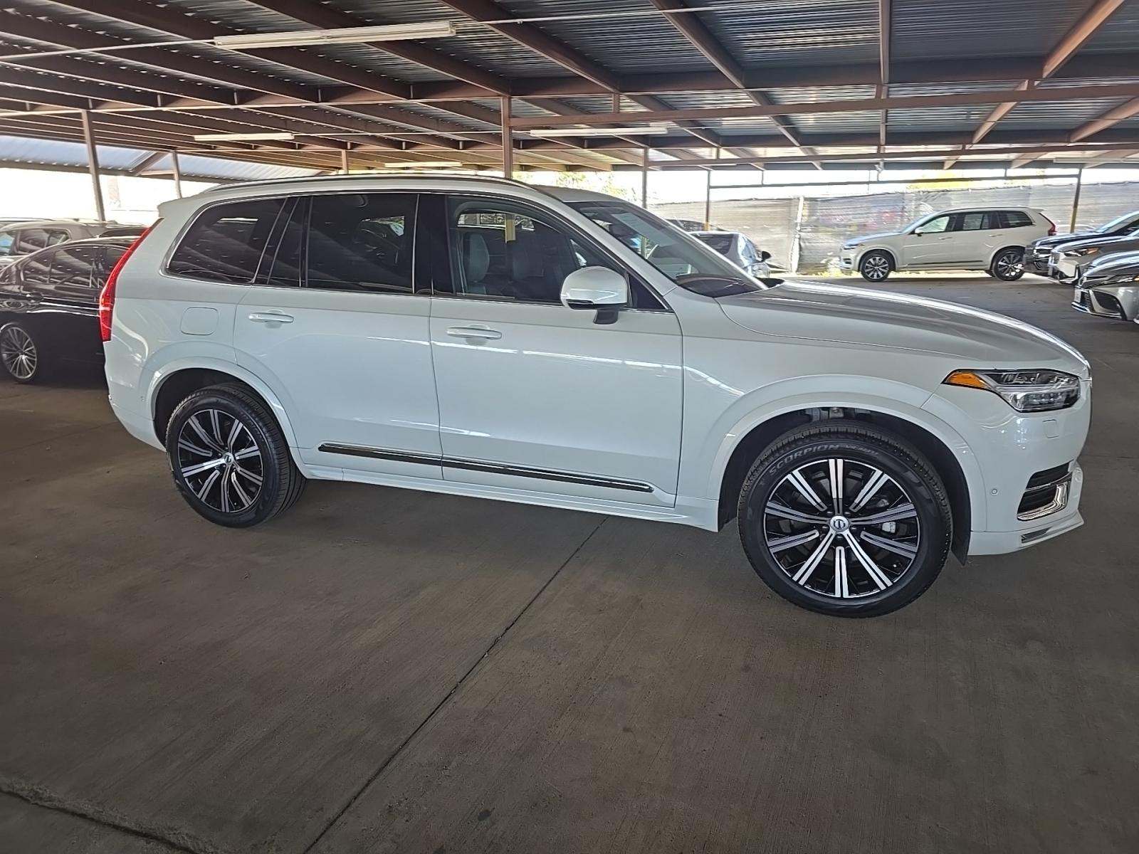 2025 Volvo XC90 B6 Plus AWD