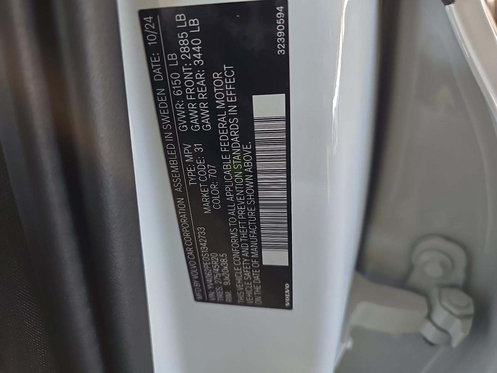 2025 Volvo XC90 B6 Plus AWD