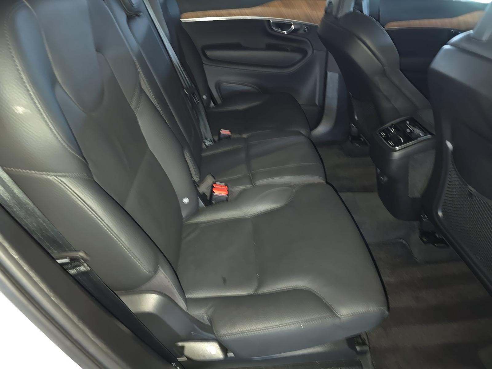 2025 Volvo XC90 B6 Plus AWD