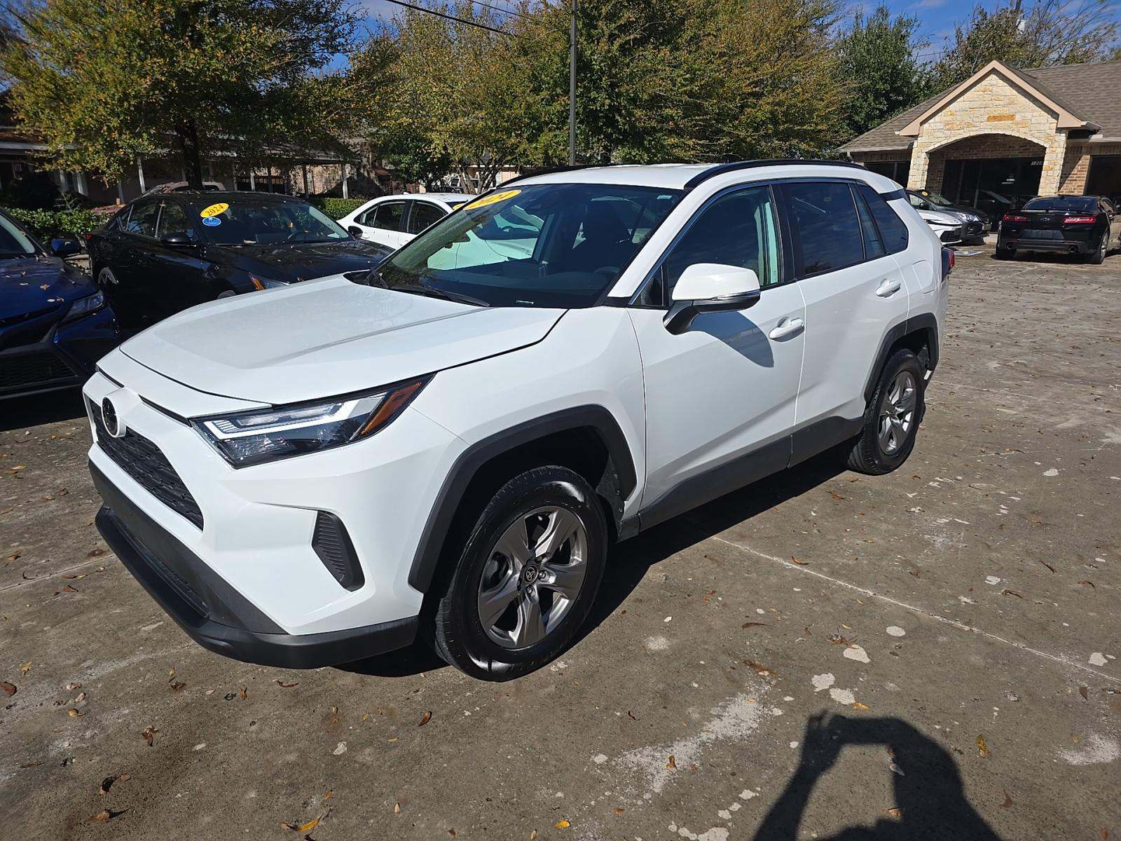 2024 Toyota RAV4 XLE AWD