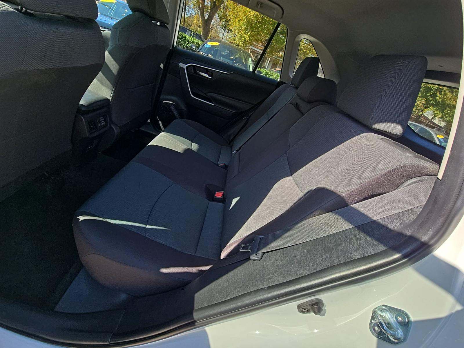 2024 Toyota RAV4 XLE AWD