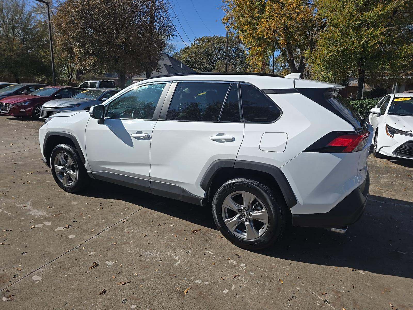 2024 Toyota RAV4 XLE AWD