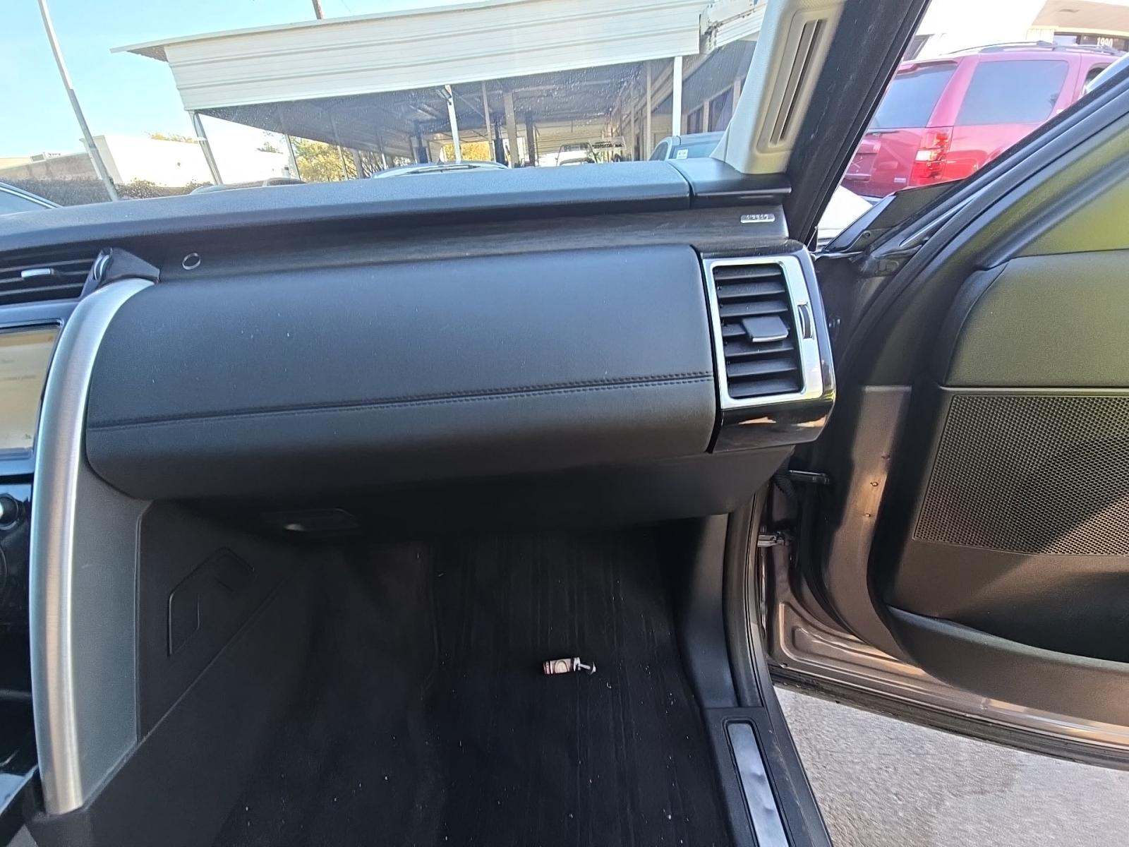 2017 Land Rover Discovery HSE AWD