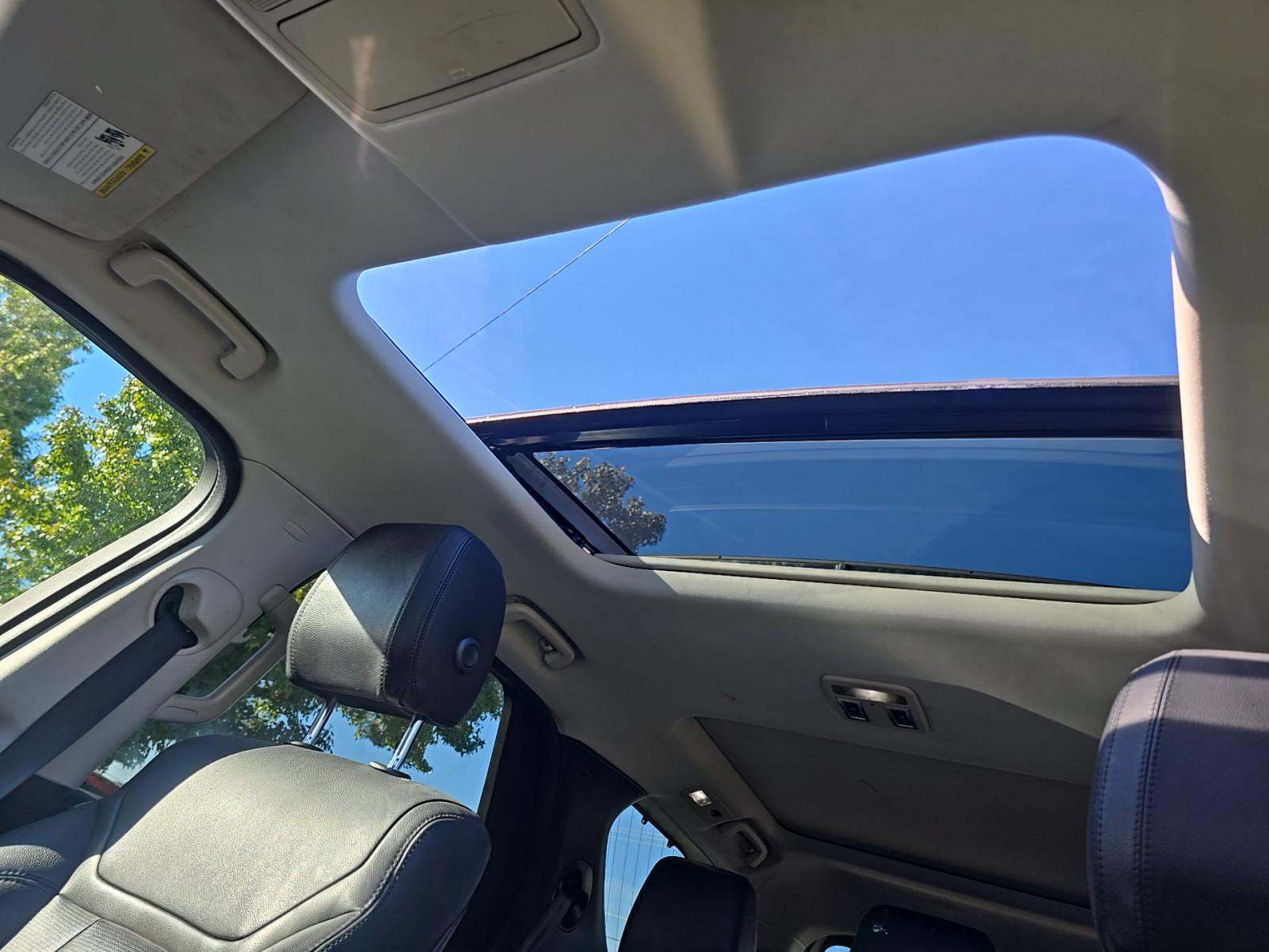 2017 Land Rover Discovery HSE AWD