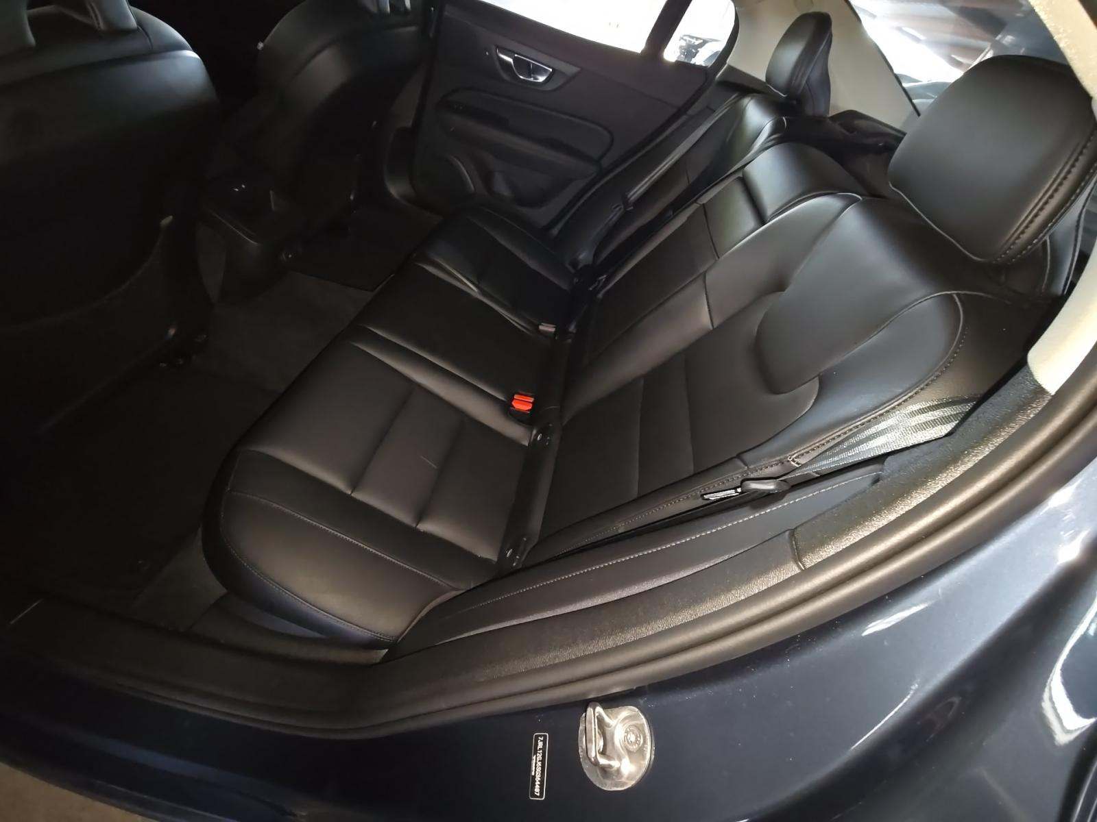 2025 Volvo S60 B5 Core AWD