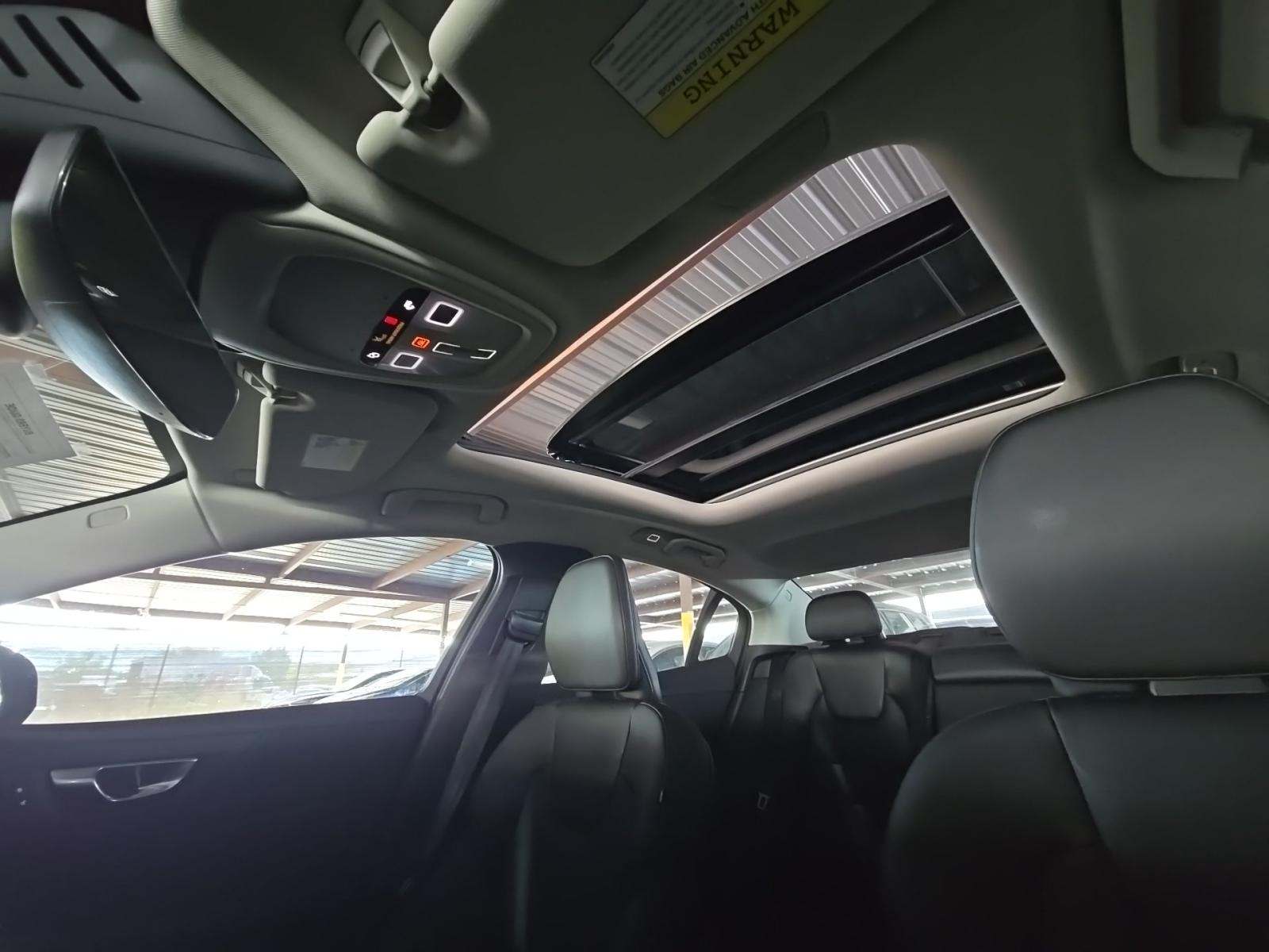 2025 Volvo S60 B5 Core AWD