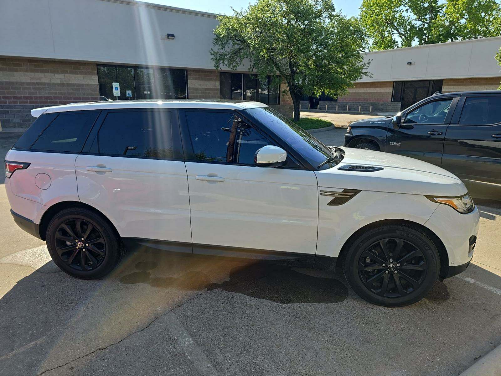 2016 Land Rover Range Rover Sport SE AWD