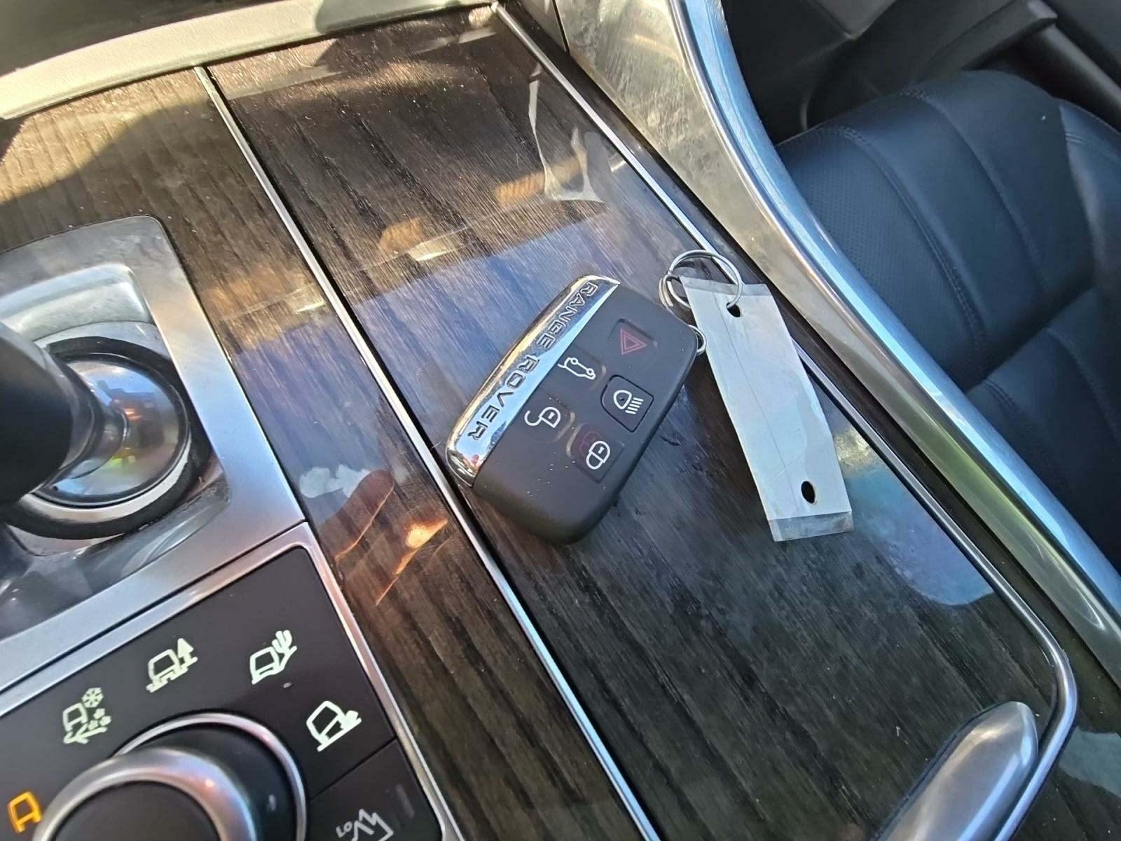 2016 Land Rover Range Rover Sport SE AWD