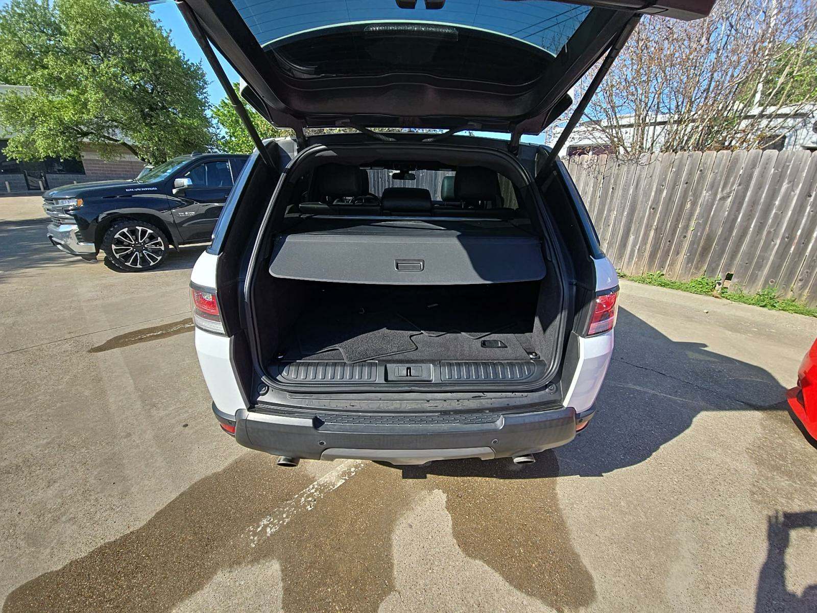 2016 Land Rover Range Rover Sport SE AWD