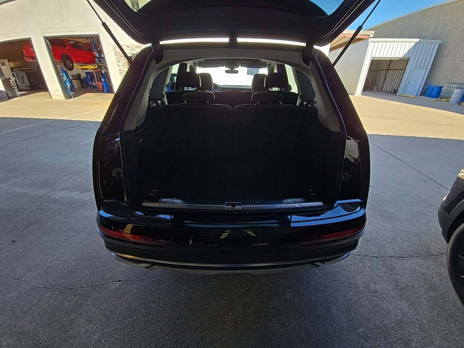 2022 Audi Q7 Premium AWD