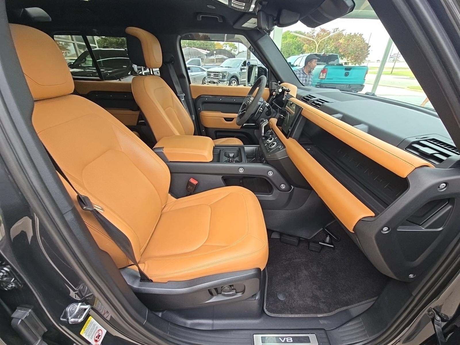 2023 Land Rover Defender 110 V8 AWD