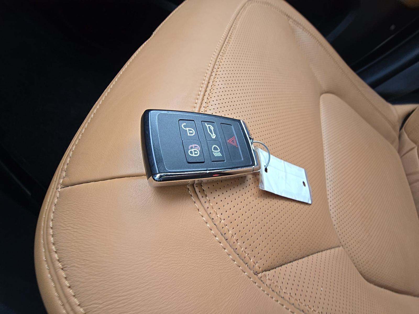 2023 Land Rover Defender 110 V8 AWD