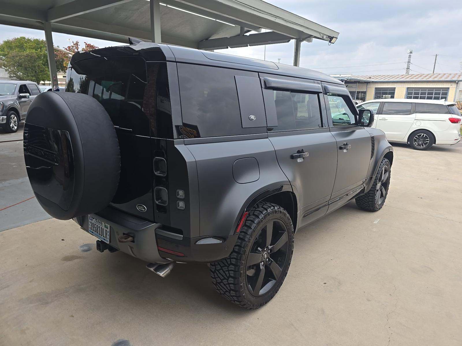 2023 Land Rover Defender 110 V8 AWD