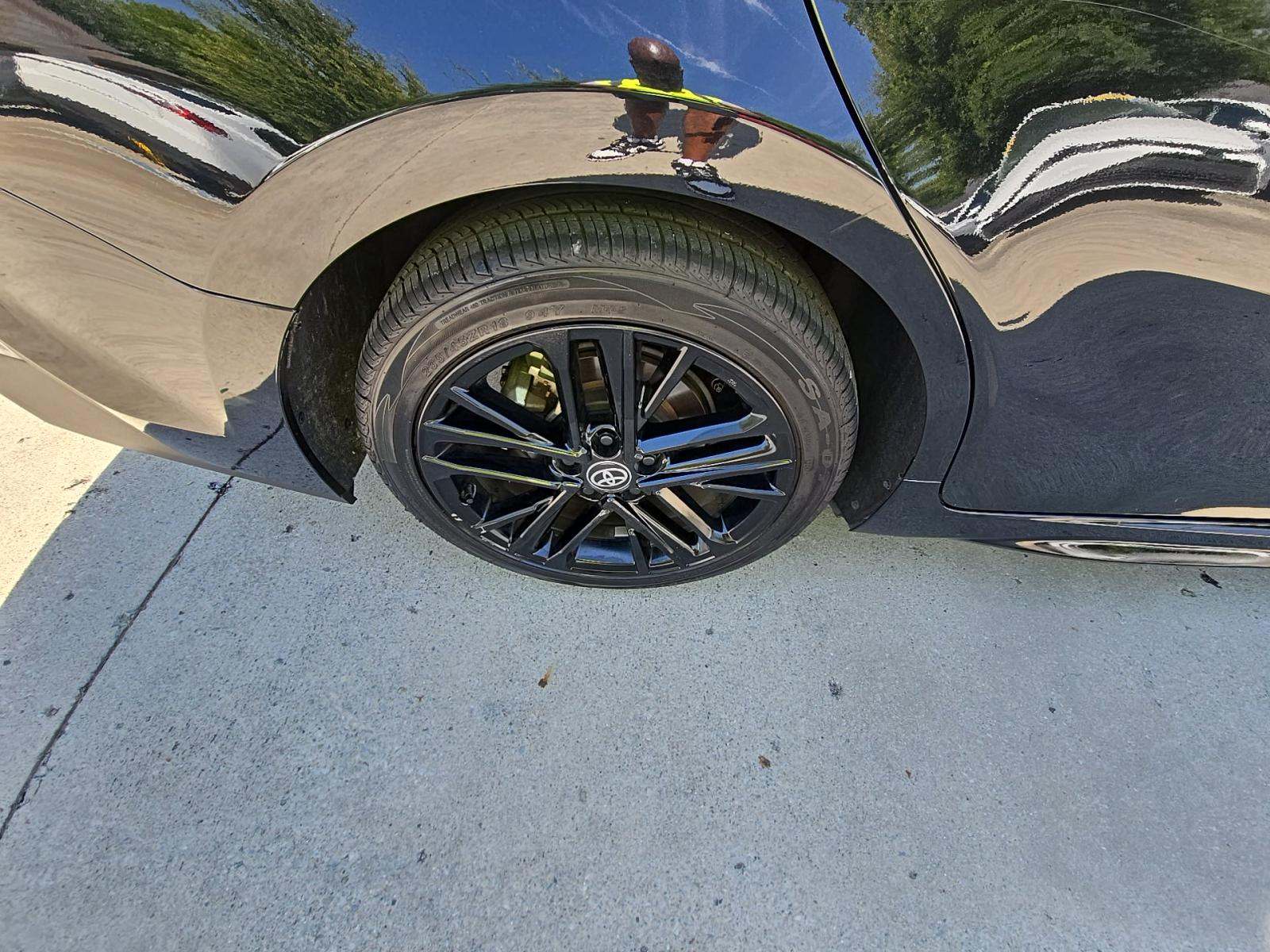 2025 Toyota Camry SE FWD