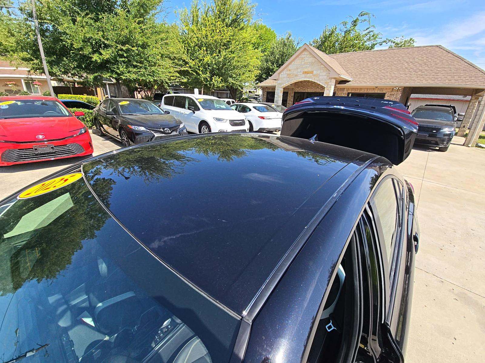 2025 Toyota Camry SE FWD