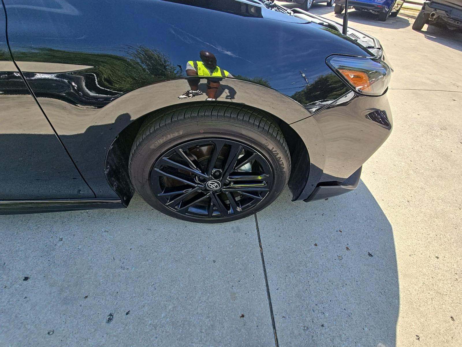 2025 Toyota Camry SE FWD