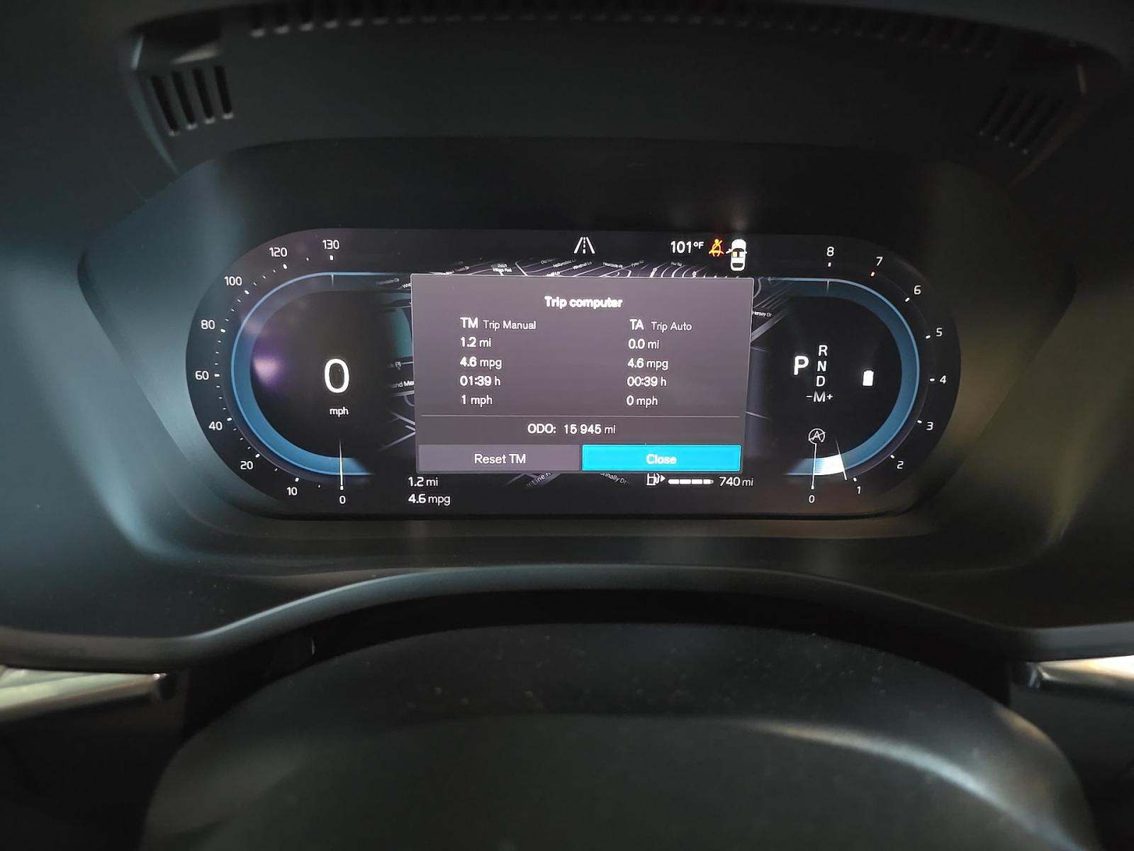 2025 Volvo XC60 B5 Plus AWD