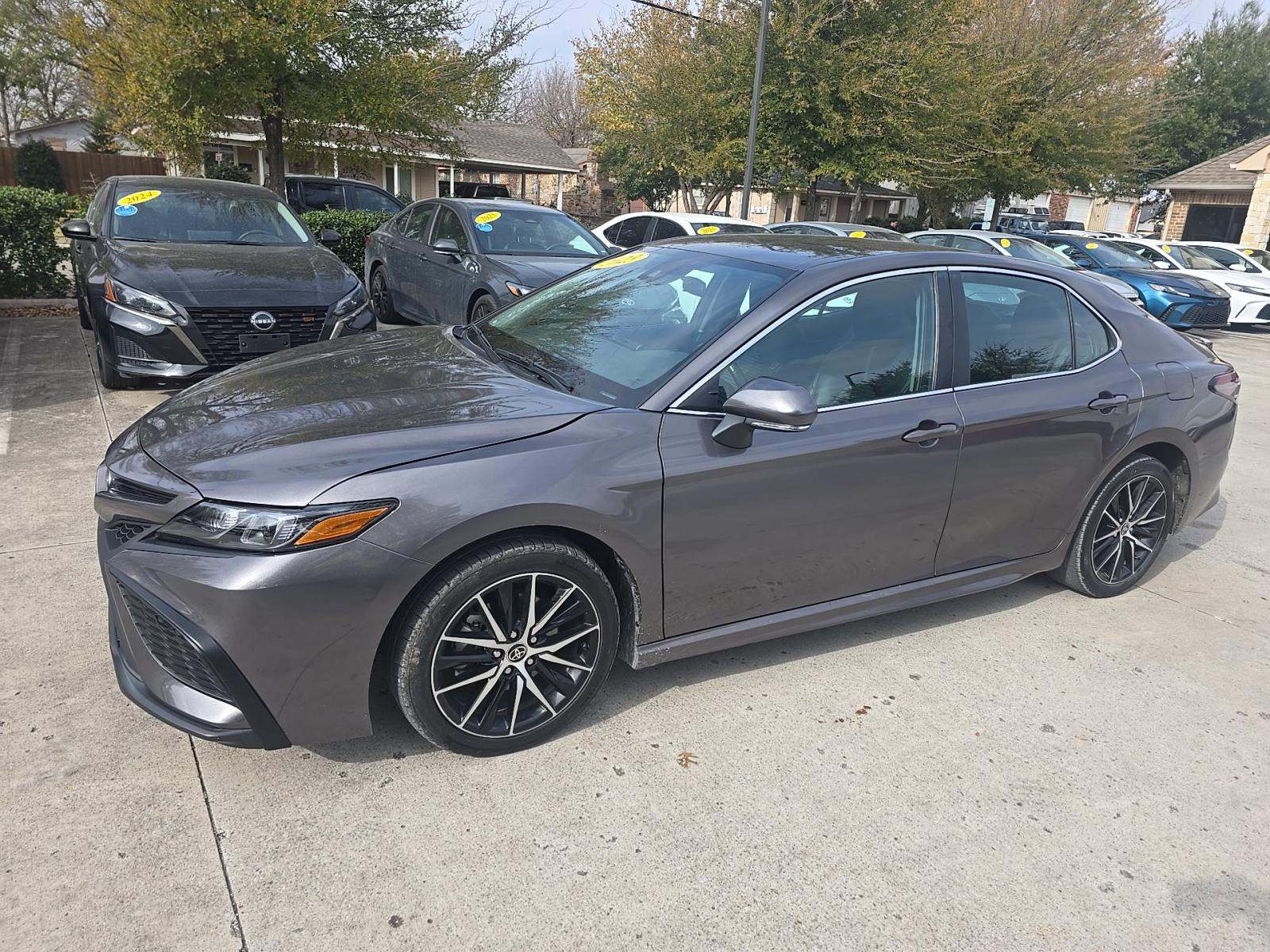 2023 Toyota Camry SE FWD