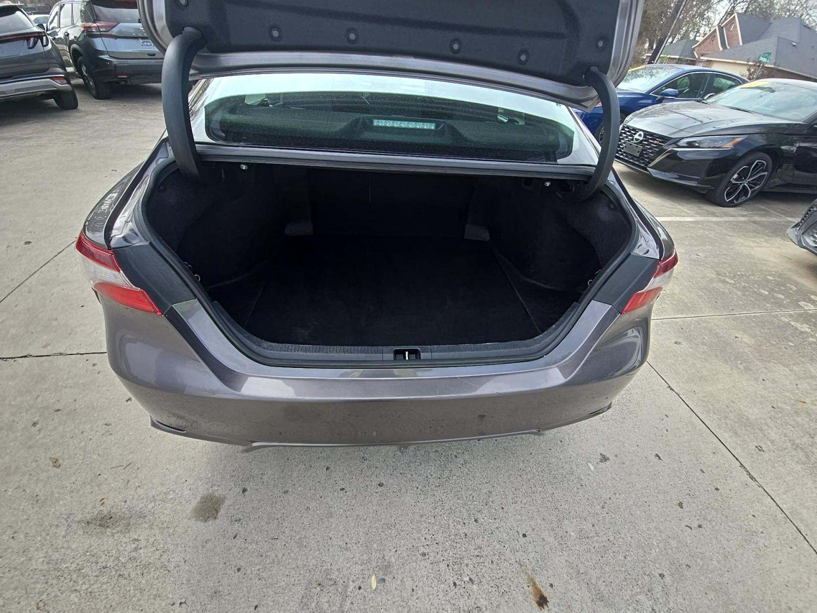 2023 Toyota Camry SE FWD