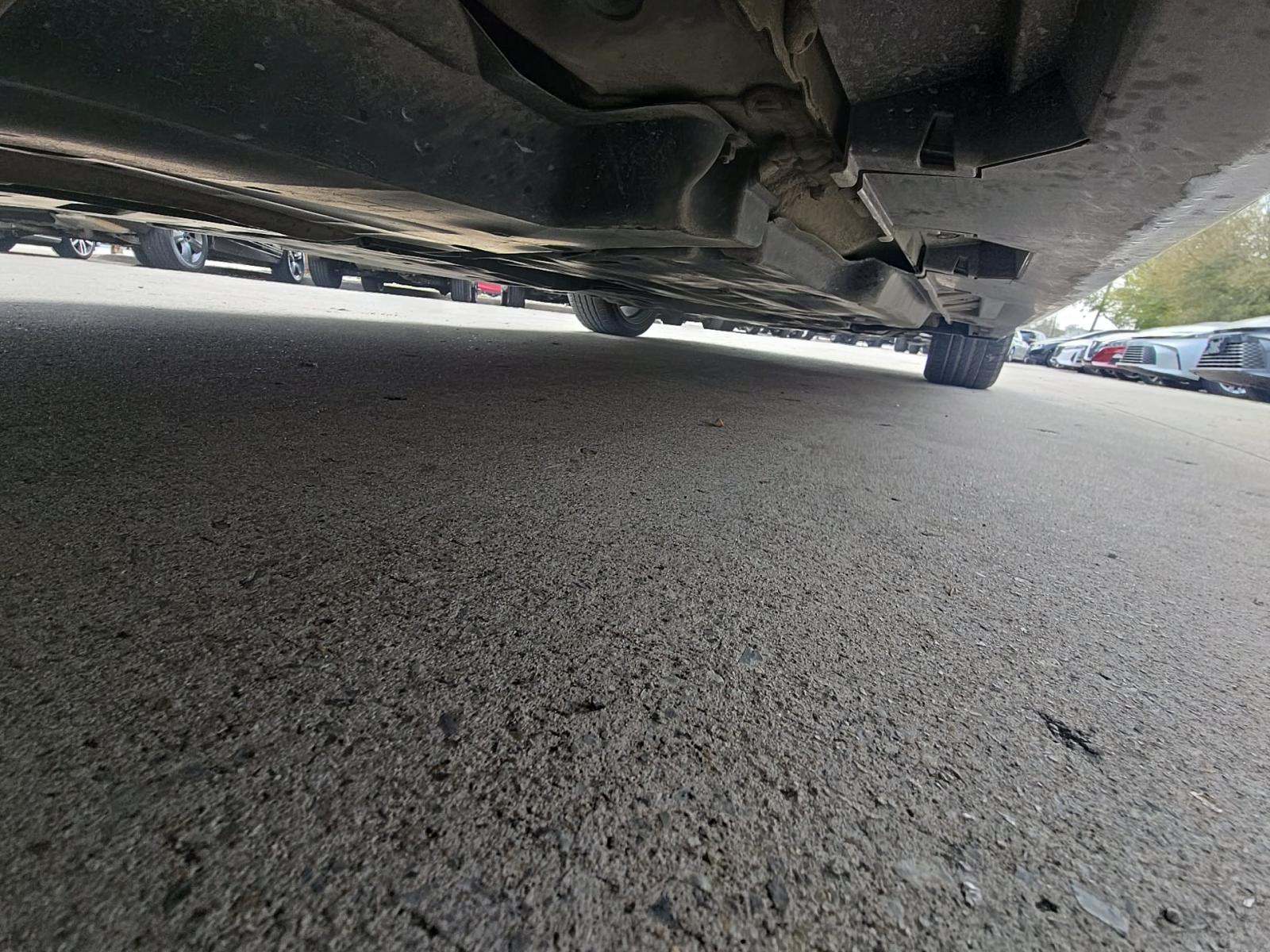 2023 Toyota Camry SE FWD