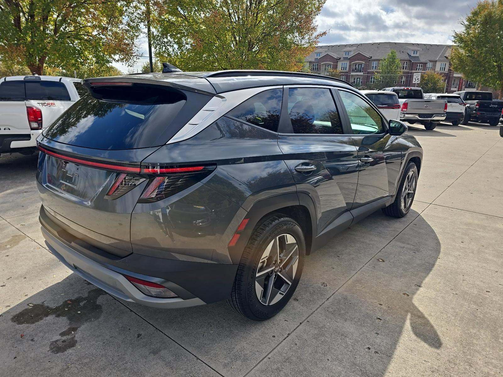 2025 Hyundai Tucson SEL FWD