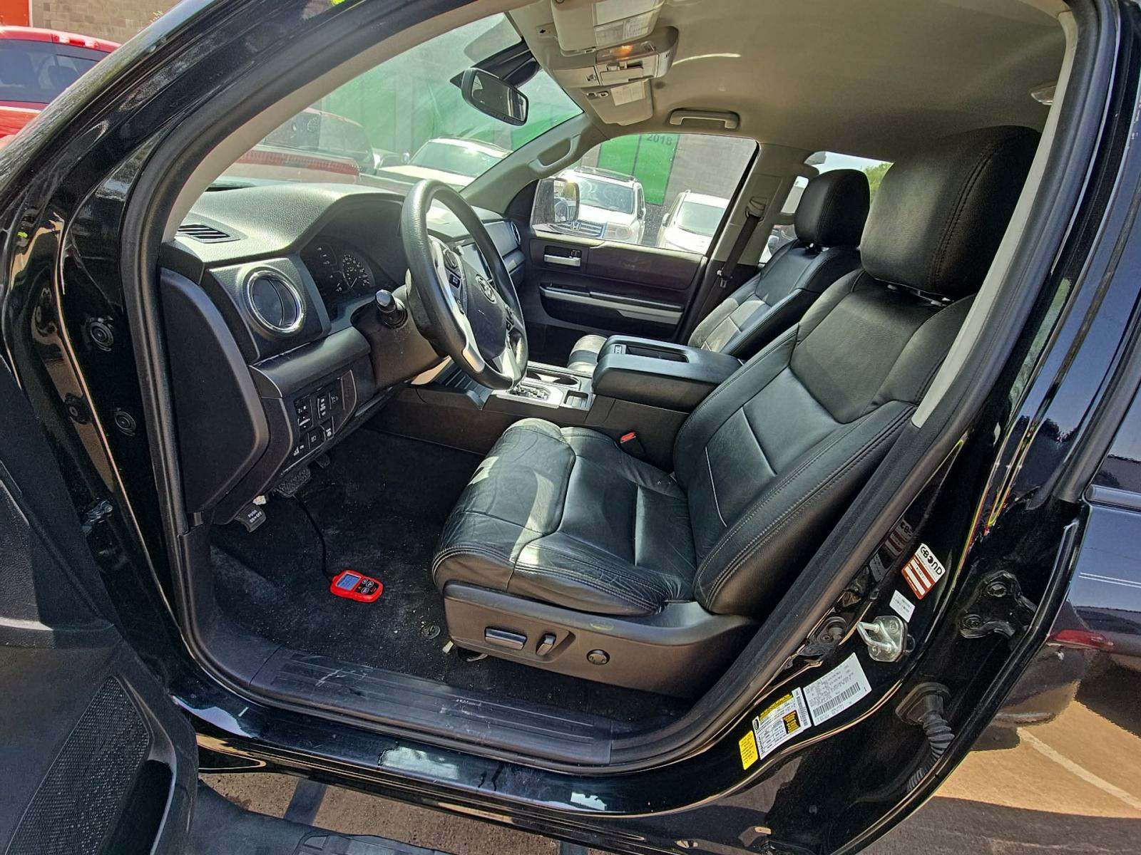 2020 Toyota Tundra SR5 AWD