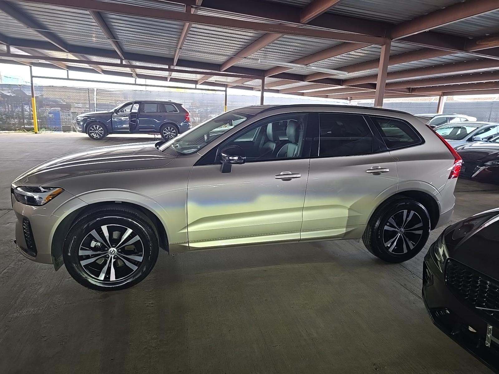 2025 Volvo XC60 B5 Core AWD