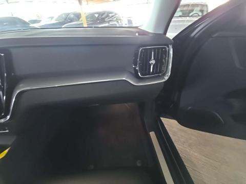2025 Volvo S60 B5 Core AWD