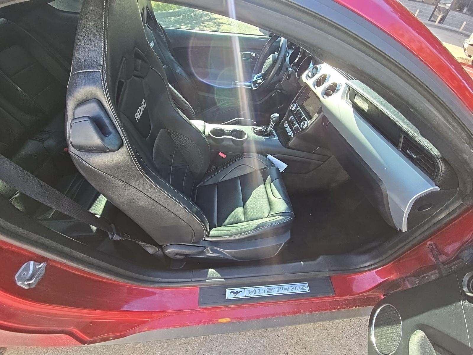 2015 Ford Mustang GT Premium RWD