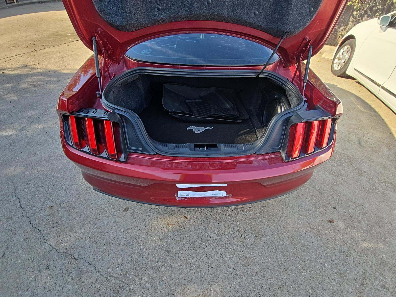 2015 Ford Mustang GT Premium RWD