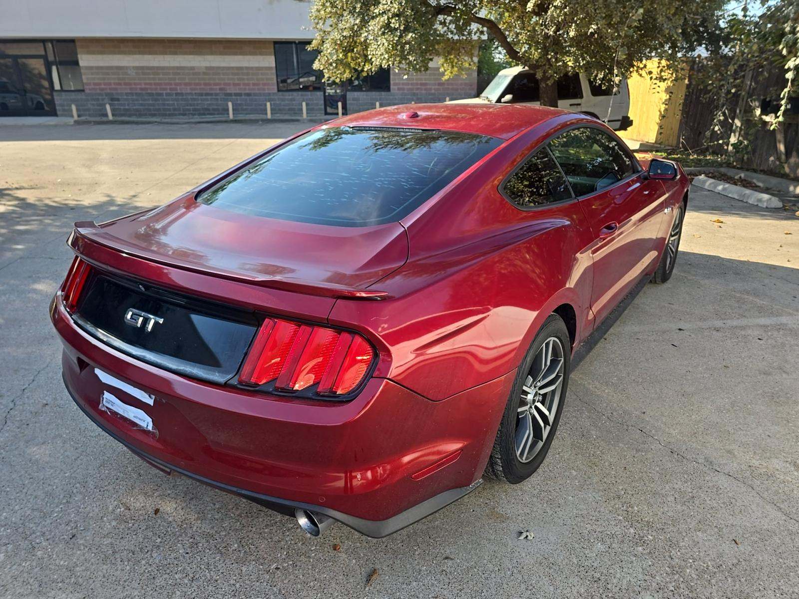 2015 Ford Mustang GT Premium RWD