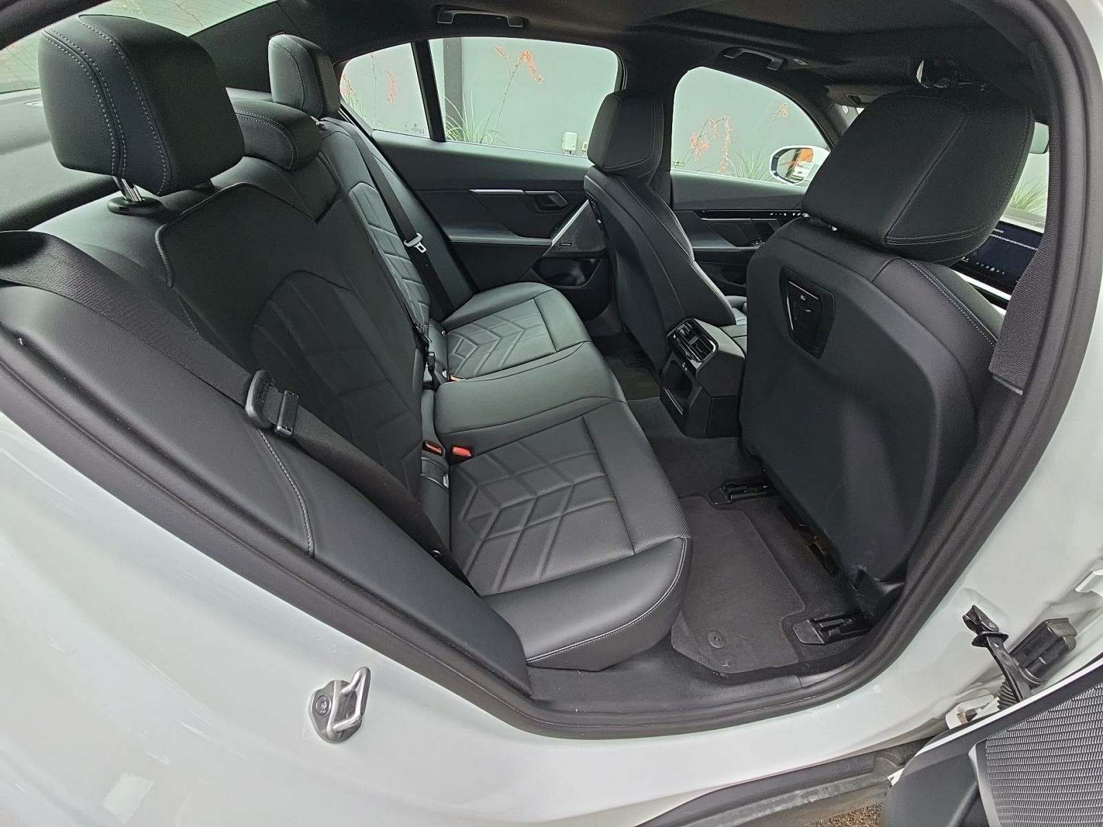 2024 BMW 5 Series 530i RWD