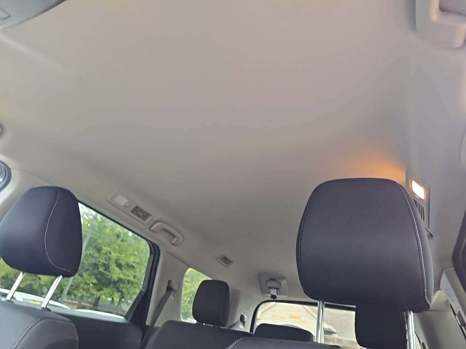 2025 Nissan Pathfinder SV FWD