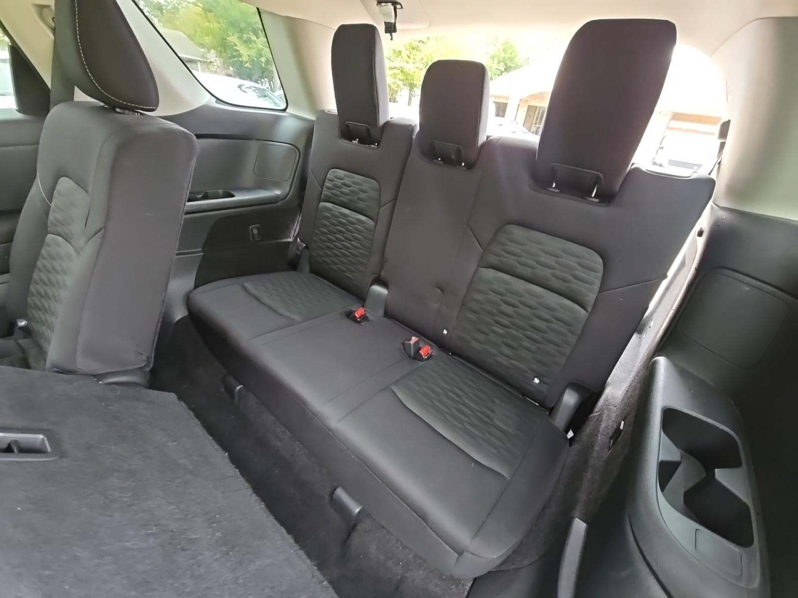 2025 Nissan Pathfinder SV FWD