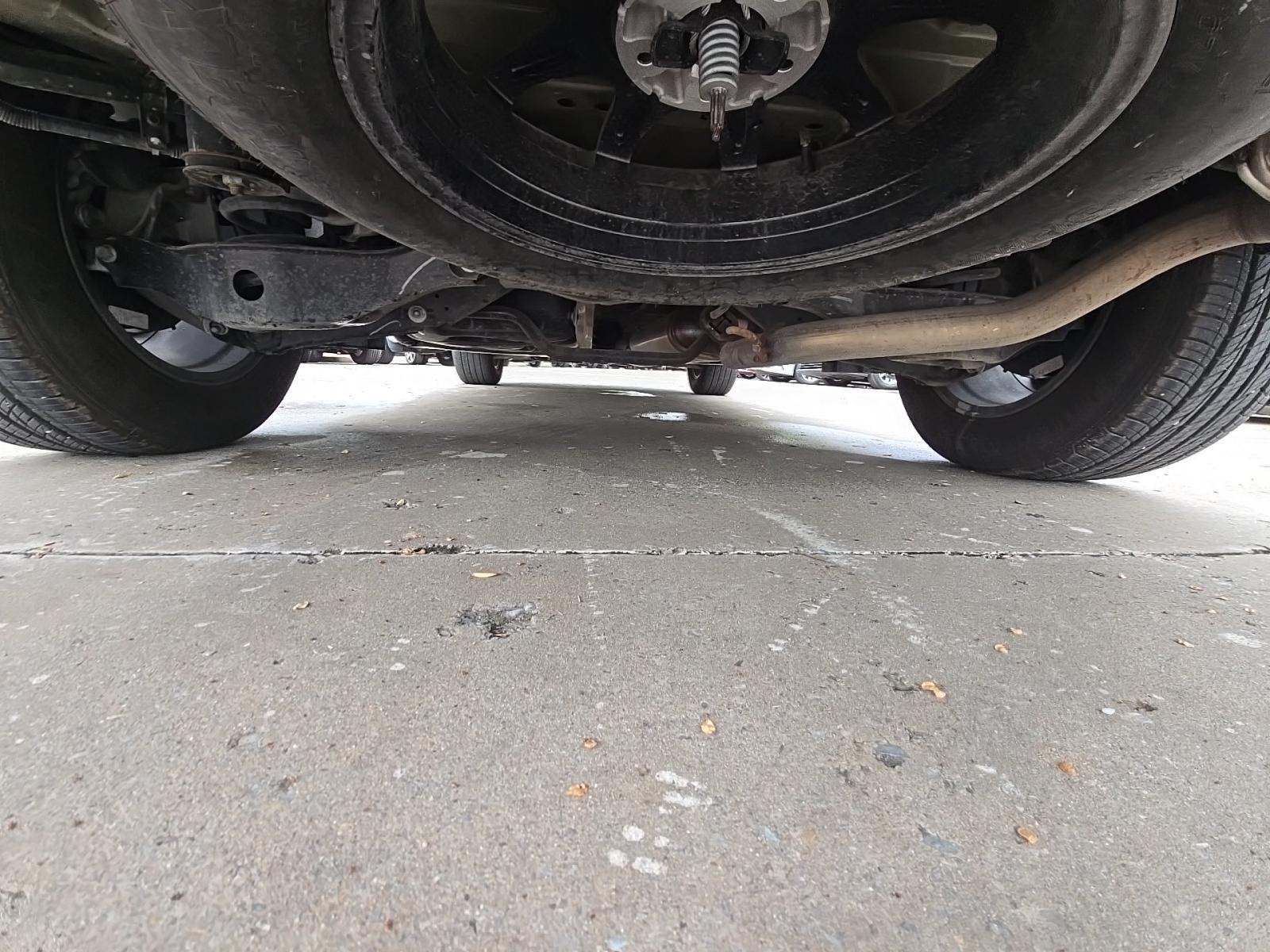 2025 Nissan Pathfinder SV FWD